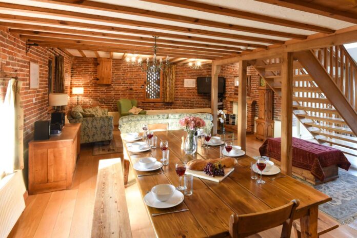 Walnut Tree Barn, Holiday Cottage, Norfolk